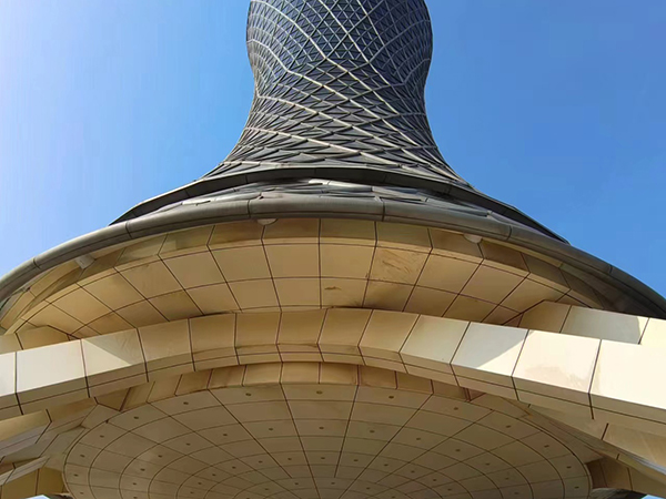 煙臺福萊山景觀塔玻璃施工 (5).jpg